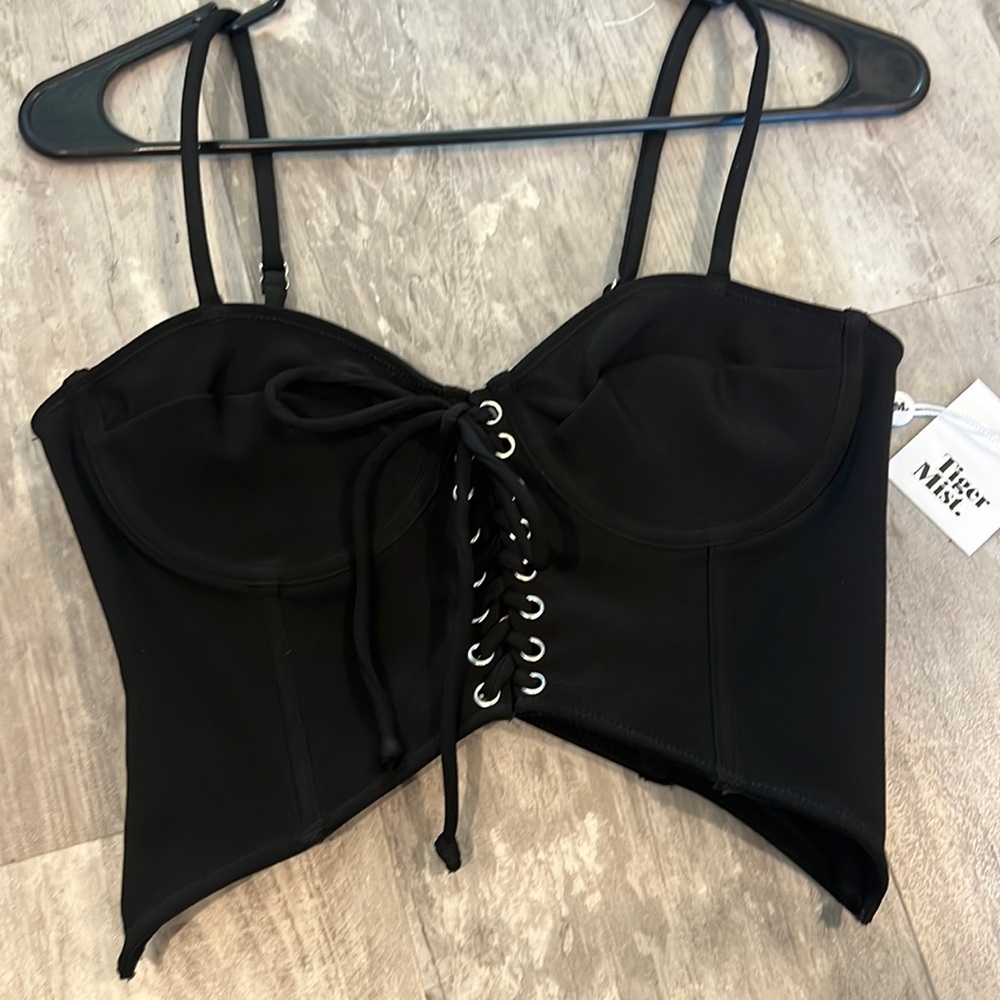 Black corset crop top